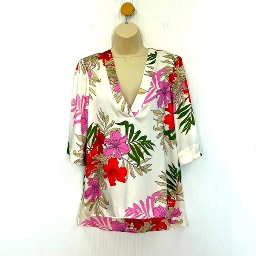 Zara - Ivory Deep V Beck Colorful Floral Short Sleeve Polyester Blouse Size SM